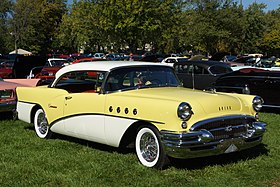 1955 Buick Century Riviera (29962314092).jpg